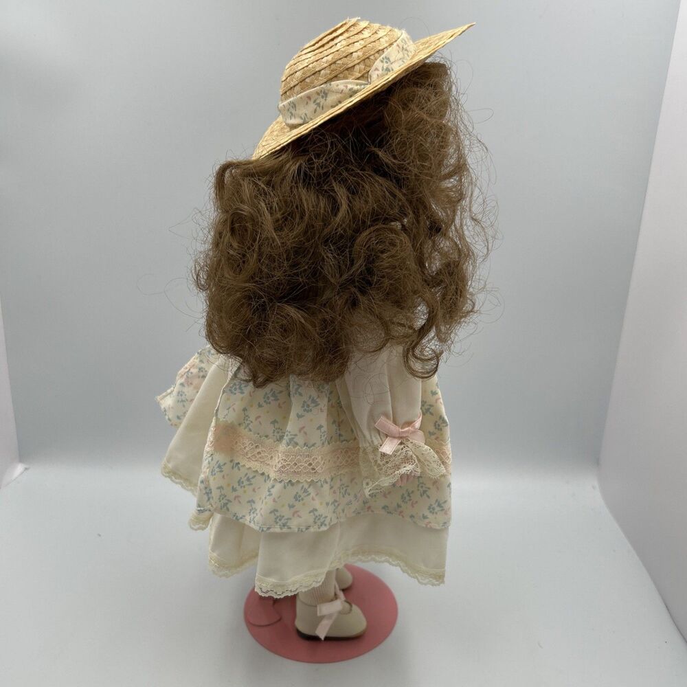 Princess House Jessica Porcelain Collector Doll Brunette Blue Eyes Straw Hat-BOX - Picture 5 of 15